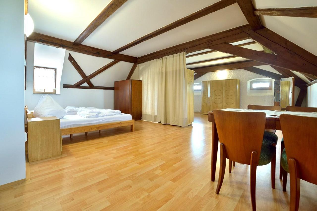 Pivovarsky Dvur Lipan Týn nad Vltavou Exterior foto